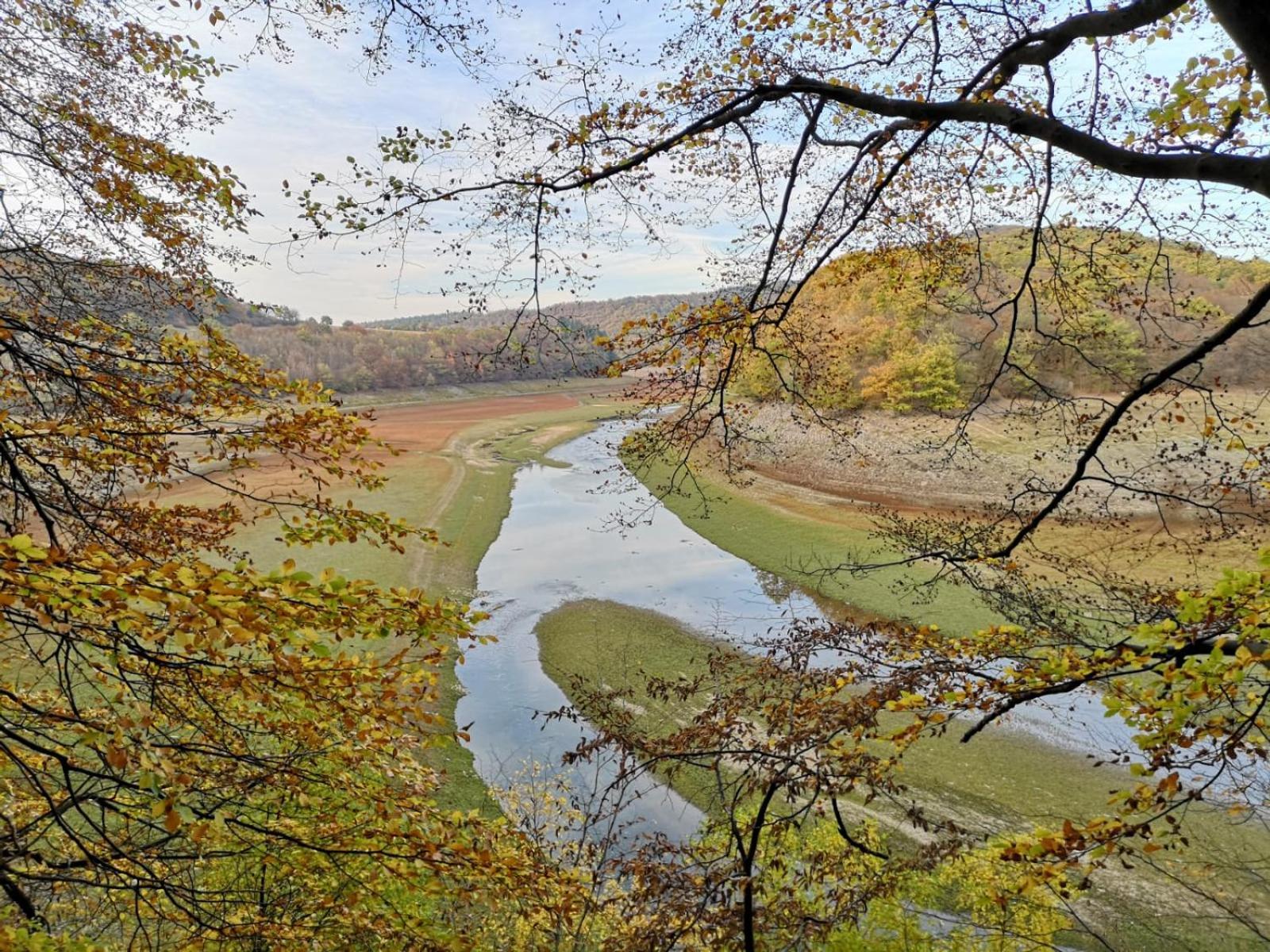 Ferienhaus Schoene Aussicht Ferienwohnung Gelb Hemfurth-Edersee المظهر الخارجي الصورة
